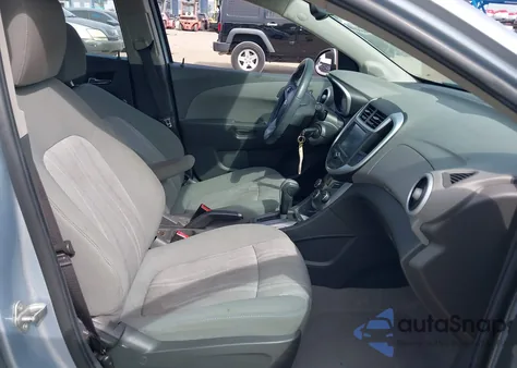 2017 Chevrolet Sonic Lt Auto from USA, damaged, VIN 1G1JD5SH2H4107623